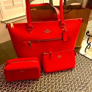 NWT Coach Electric Pink 3pc Set